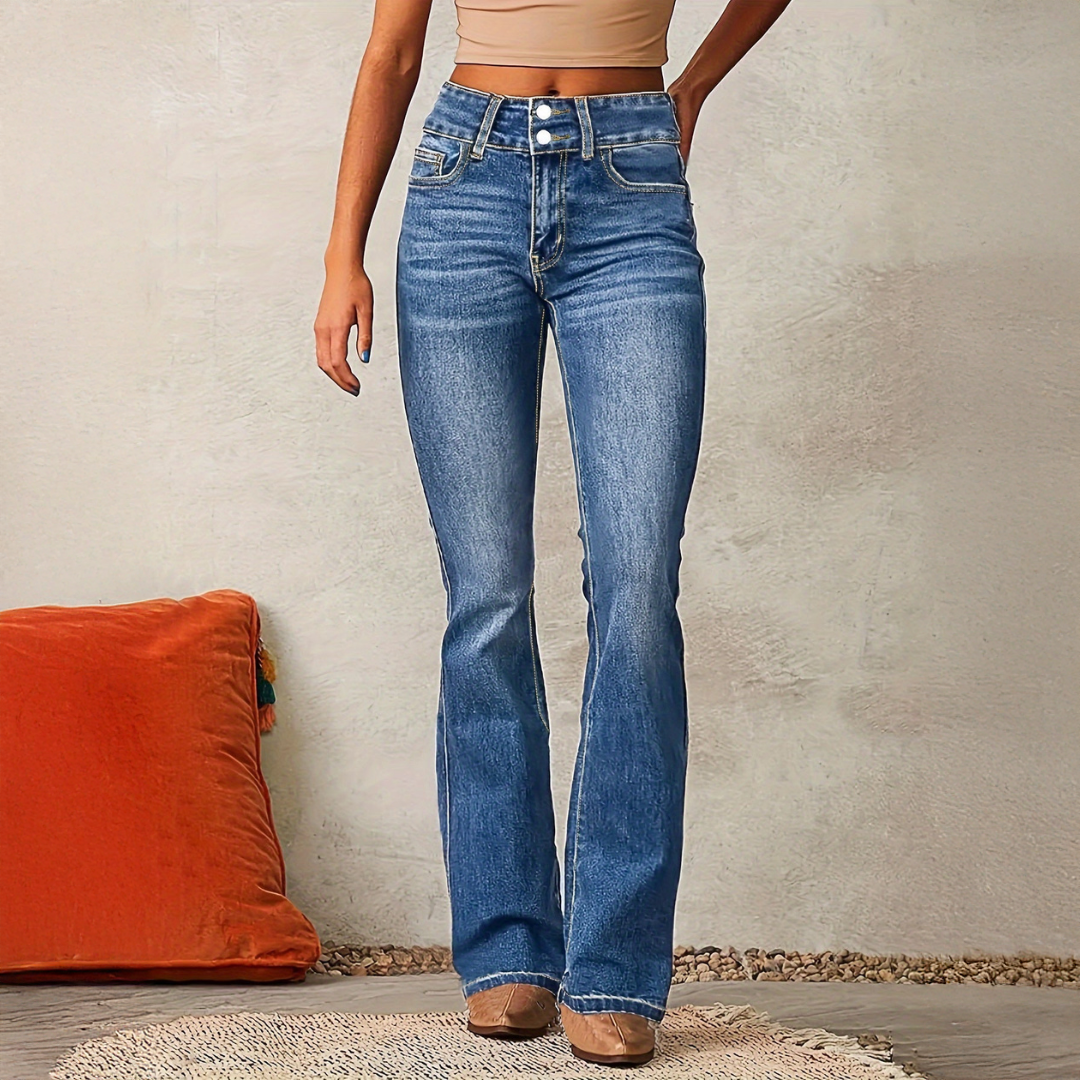 Grace - High-Flared Jeans.